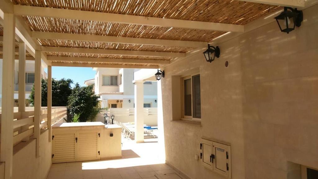 Anthorina Villa 5 Protaras Buitenkant foto