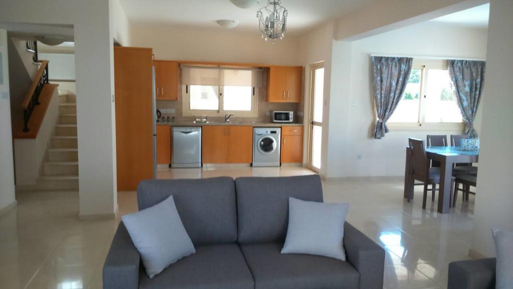 Anthorina Villa 5 Protaras Buitenkant foto